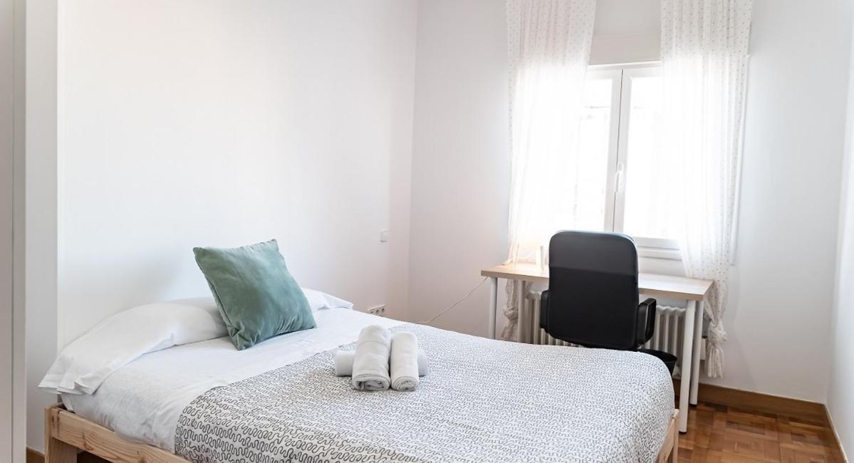 Adaptado Y Comodo Apartamento En Iturrama Pamplona Exterior foto